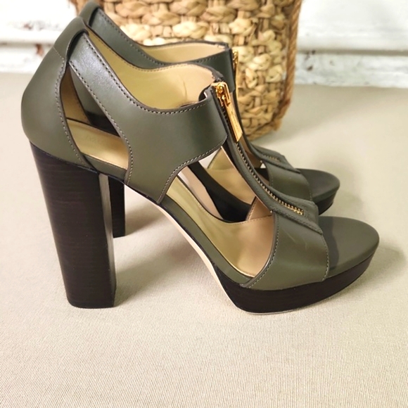 Michael Kors Shoes - Michael Kors Olive Heels with Gold Zipper Leather Size 7